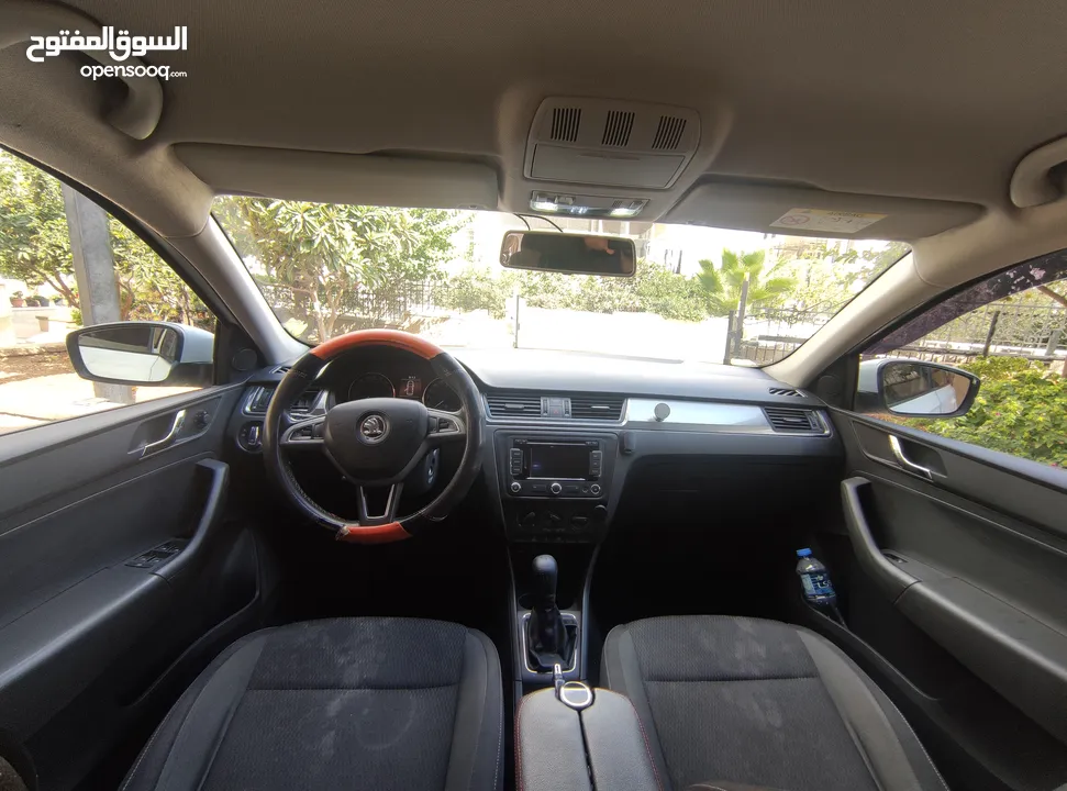 سكودا رابيد جير عادي