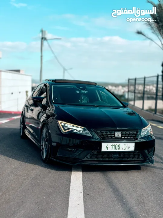 سيات ليون اكلنس 2017