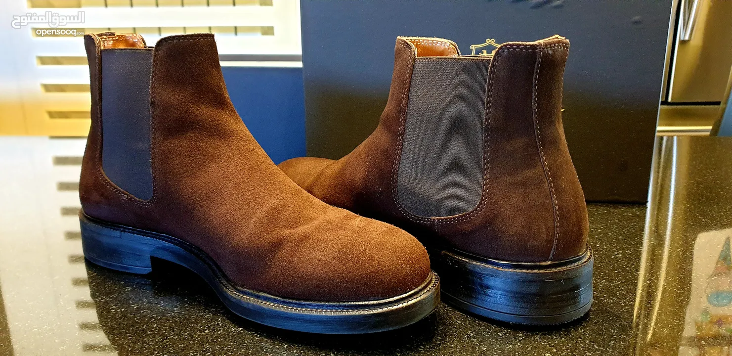 massimo dutti original brown suede men boots used size 43  شوز ماسيمو اصلي