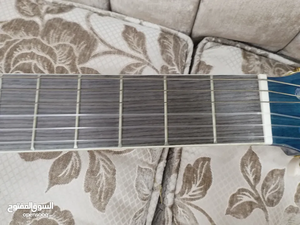 جيتار أكوستيك جديد للبيع متاح خدمه توصيل داخل إربد