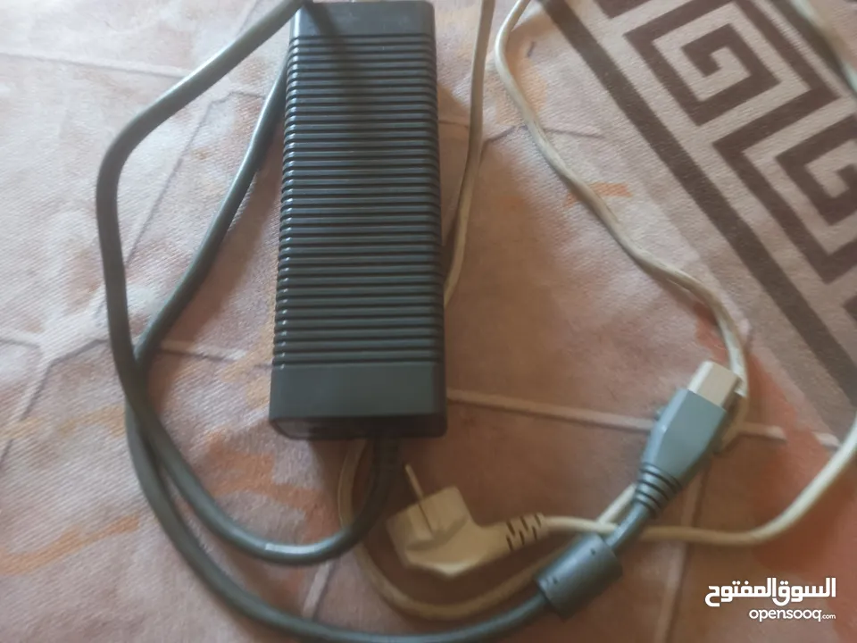 اكس بوكس 360 مستعمل سنه  ويوجد العاب جميله سعره 87وقابل للتفاوض