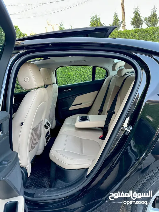 جاكوار XE موديل 2019 فل كامل