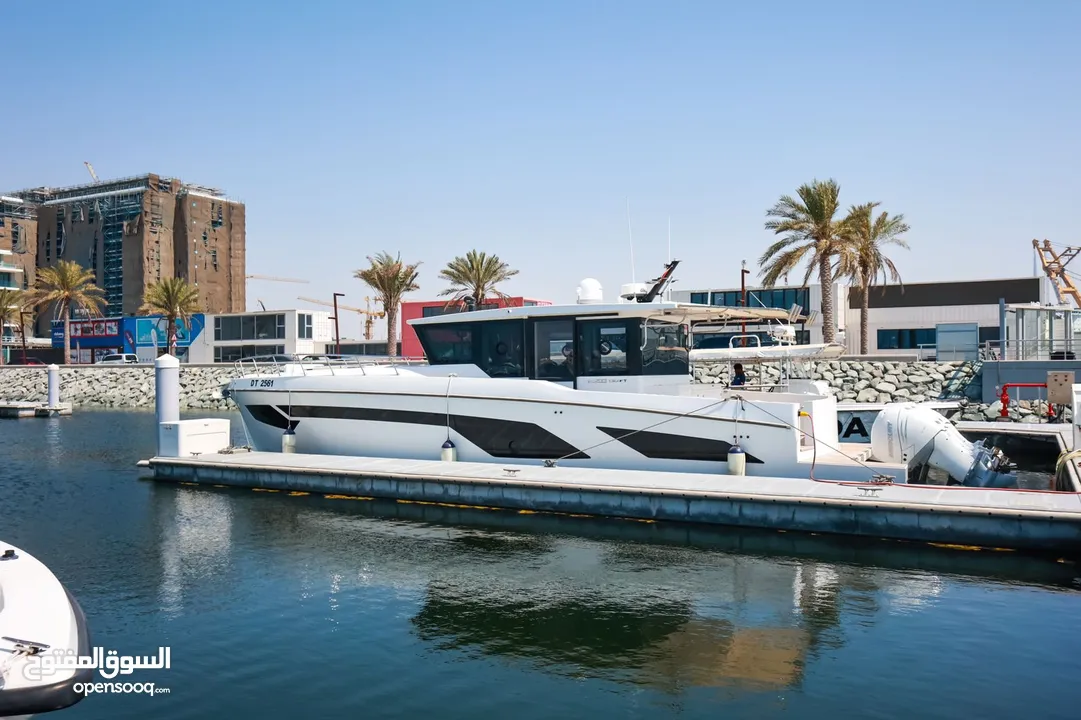 يخت فخم luxury yacht gulf craft