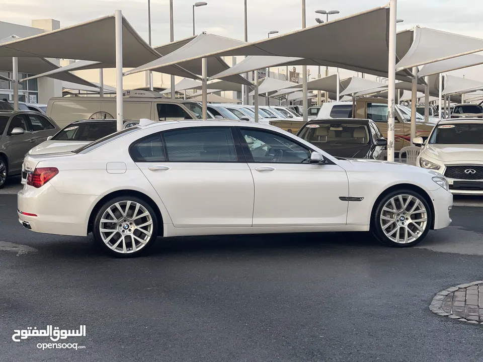 BMW 750 Li_TWIN POWER TERBO _GCC_2015_Excellent Condition _Full option