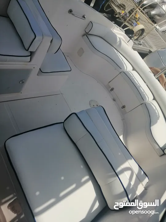 Boat Upholstery Work أعمال تنجيد القوارب