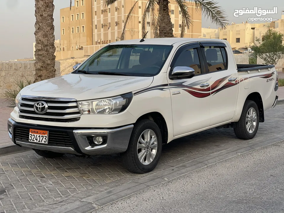 TOYOTA HILUX SR5 FULL AUTOMATIC