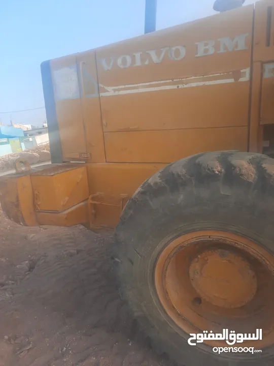 جرافة LB 90 فولفو VOLVO بسعر حررررق