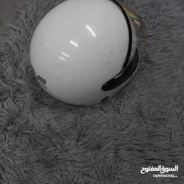 سيارة أطفال