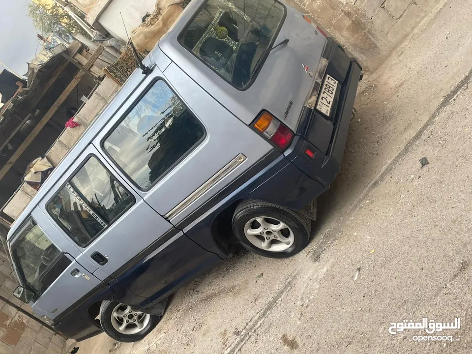 باص ركاب ميتسوبيشي L300