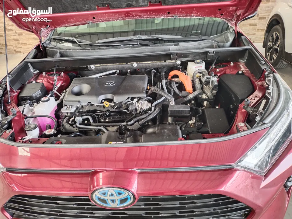TOYOTA Rav4 2022 XLE Premium -hybrid  تويوتا راف فور(( 2022 )) ليثيوووم هايبرد دفع رباعي صنف XLE PRE