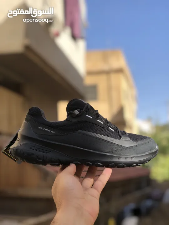 بوت ecco مقاس ( 42-44) اصلي بورقته