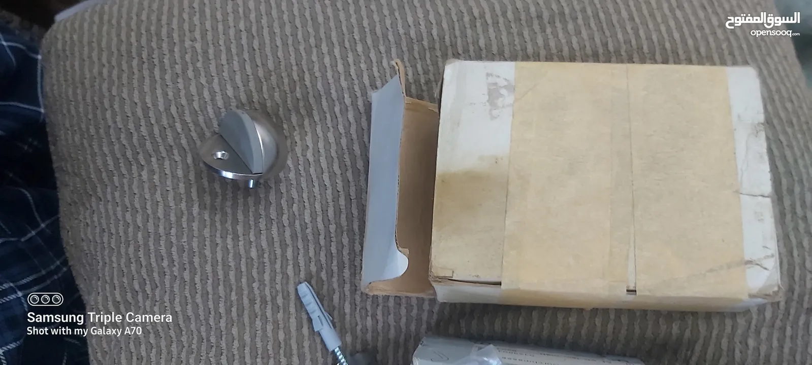 مصدات او موقفات ابواب من الصلب المقاوم للصدأ ستانلس ستيل door stopper جديده للبيع