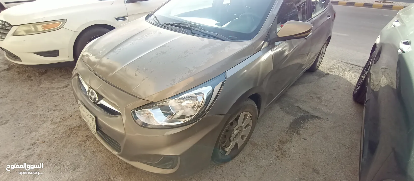 Hyundai Accent 2012 Auto gear
