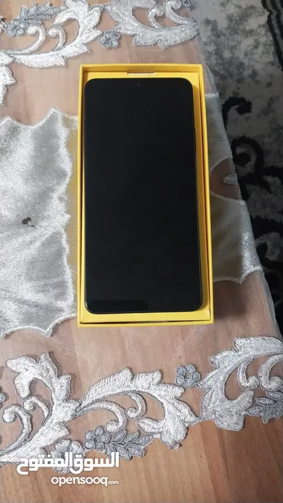 جهاز بوكو x6pro ل ببيع 256 جيجا مع جميع مرفقاتو