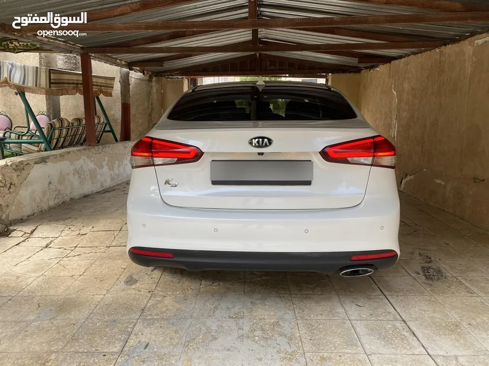 كيا k3 2018 اعلى صنف للبيع المستعجل