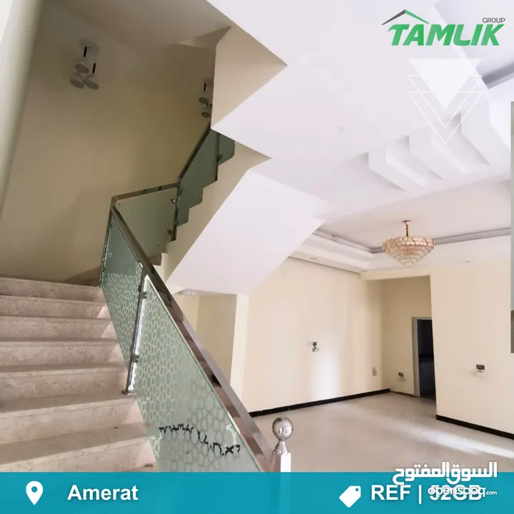 Villa for Sale in Al Amerat فيلا للبيع في العامرات  REF 52GB