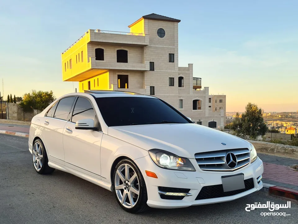 Mercedes C250 / AMG موديل 2015 فل الفل الإضافات  عداد 77000 / بحالة الوكالة  أصل AMG فل إضافات