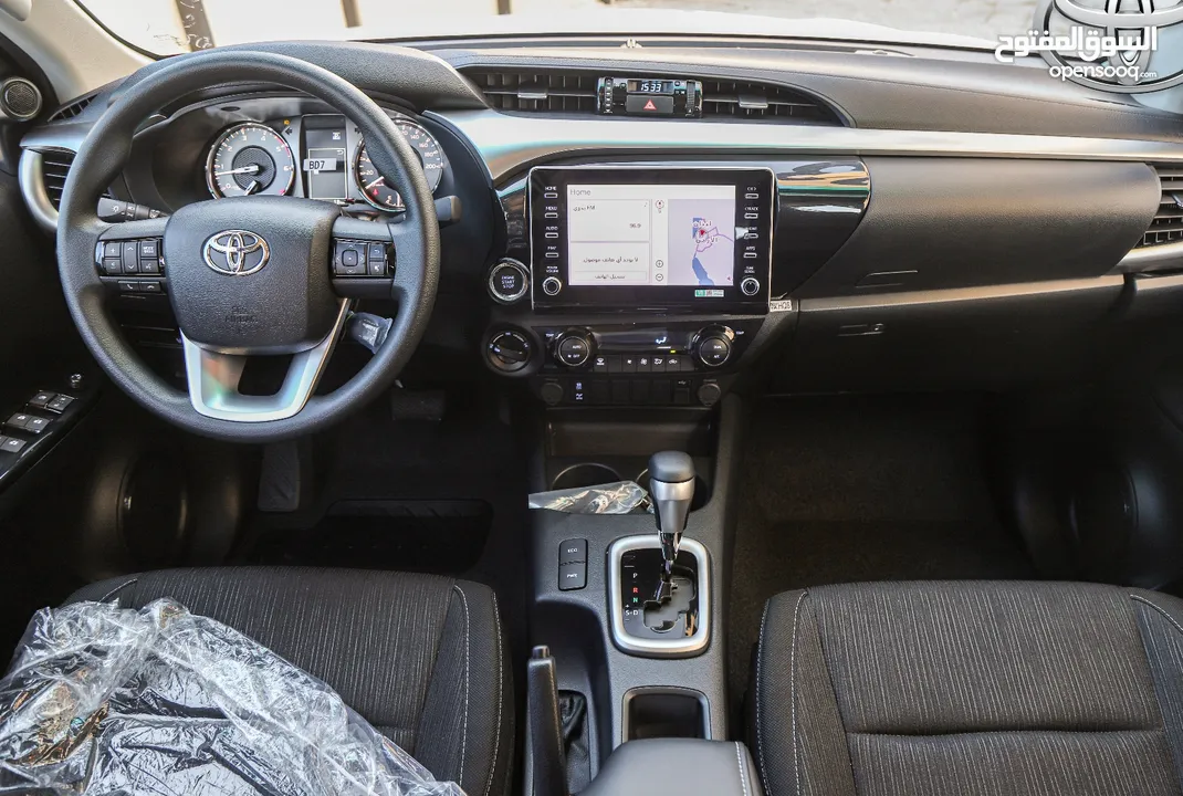 Toyota Hilux 2023 عداد صفر  ، وارد و كفالة الشركة