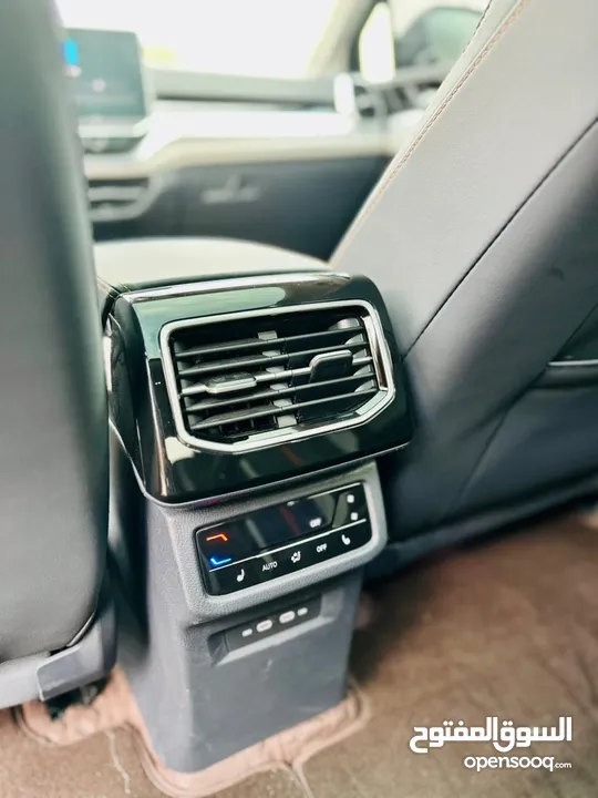 Volkswagen ID6 Crozz Pro 2022VIP اوتوسكور A+ ممشى قليل  فل كامل اعلى صنف