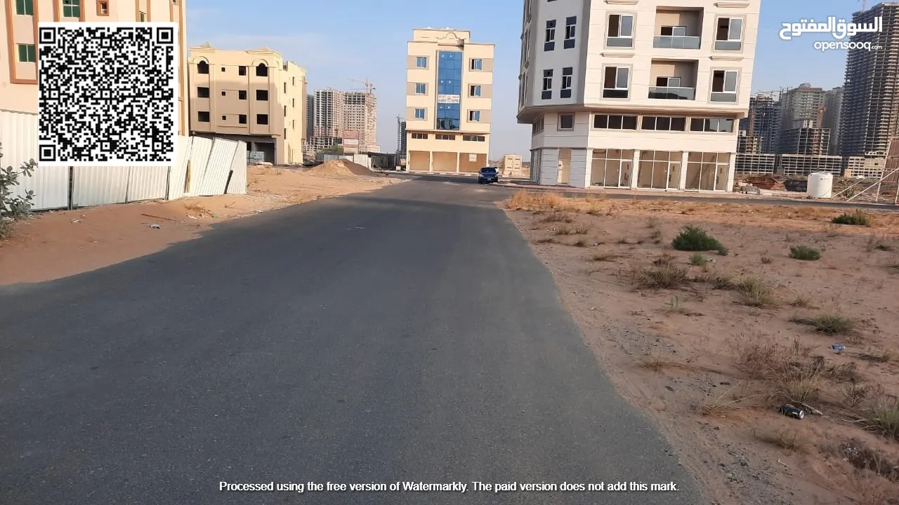 للبيع ارض سكنى استثمارى تانى قطعه من شارع قريب المسجد