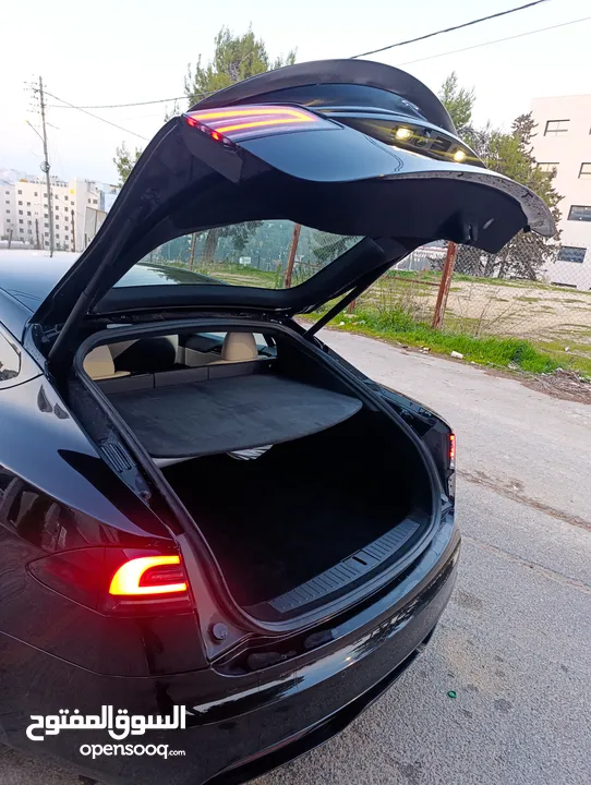 TESLA MODEL S PLAID 2022