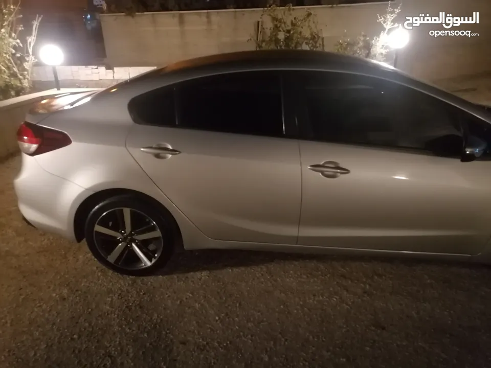 كيا K3 / ماتور 1600 / ديزل اقتصاديه الأكثر طلبا / موديل 2017 /اصل كوري