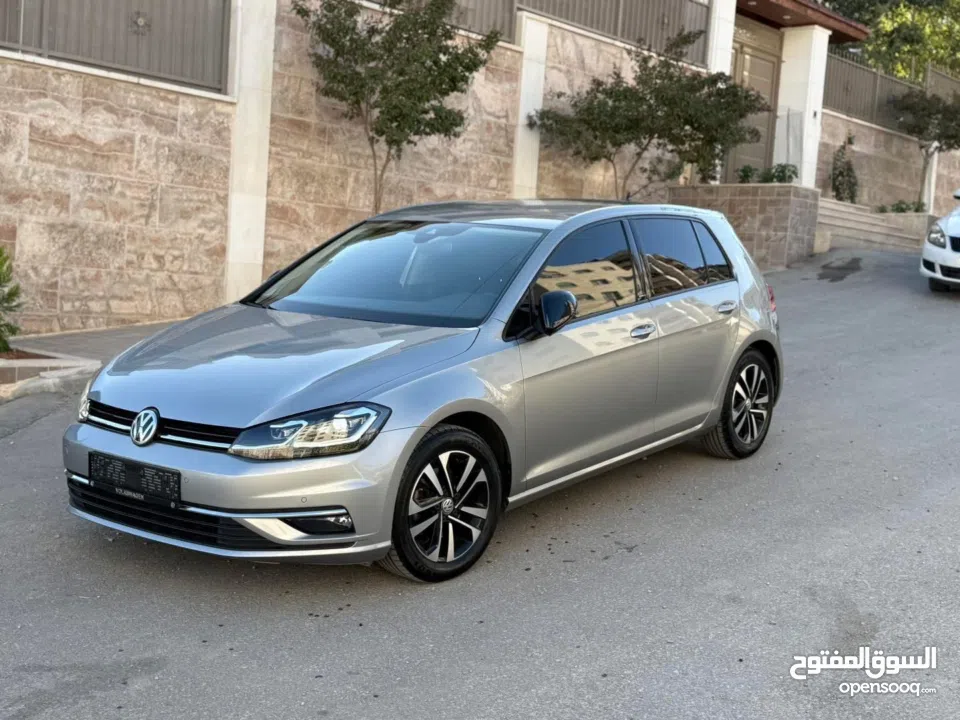 Golf  mk7.5 ماطور 1.5 فل اضافات عدادات ديجتال iq drive