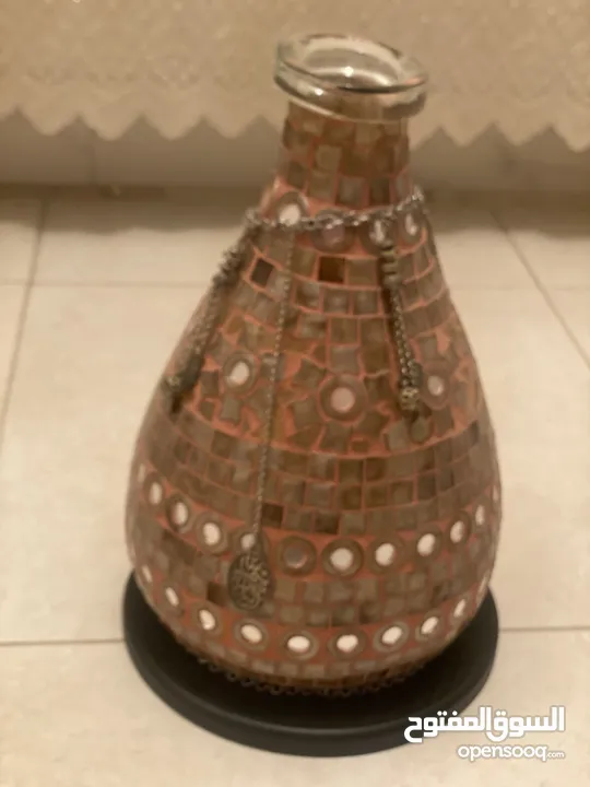 فازة قزاز وسيراميك ثقيلة