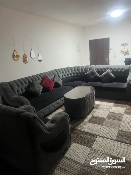 طقم كنب كورنر كما هو موضح بالصور