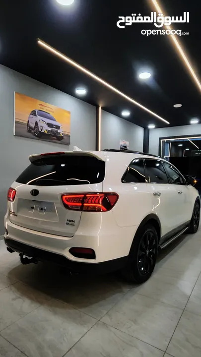 الحبه الوحيده بالبلاد سورينتو فل بانوراما 4x4بلاك اديشين2020