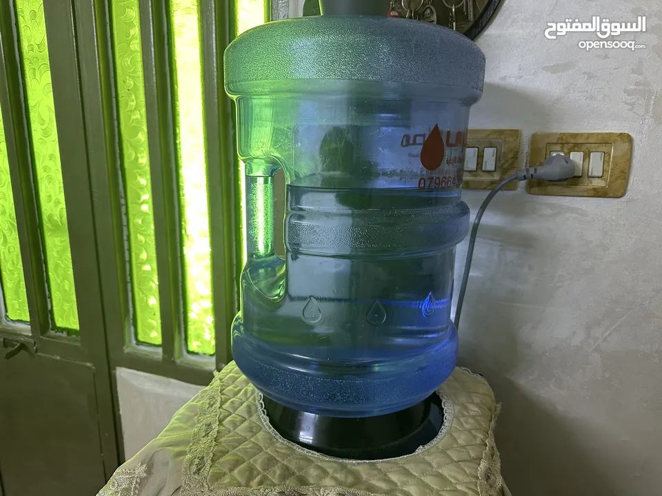 4 قوارير ماء سعودي