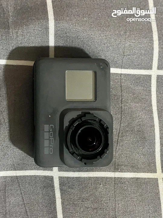 للبيع GoPro HERO5 Black مع الكفر و شاحن