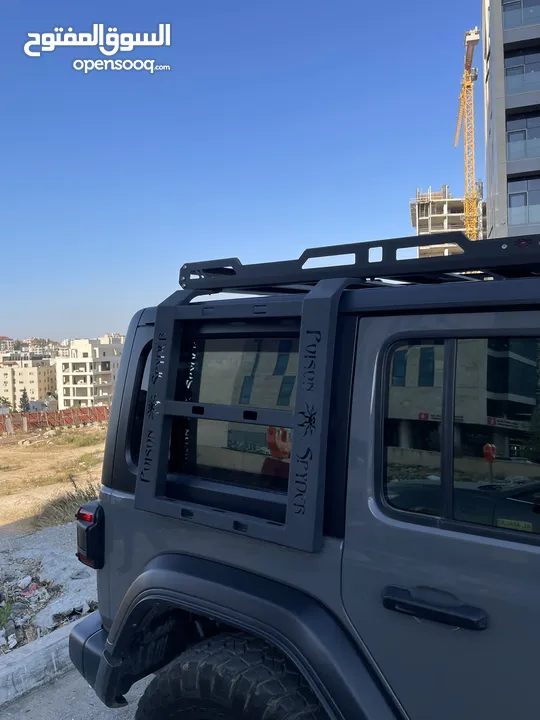 Jeep wrangler rubicon unlimited  الحبة الوحيدة والمميزة بالاضافات في البلاد