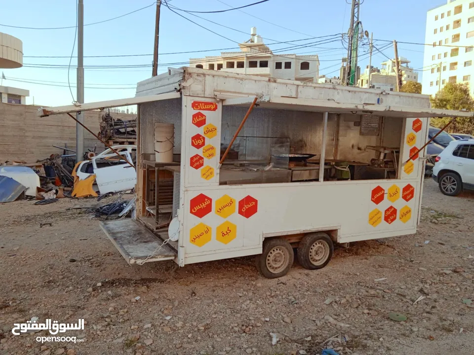 كرفان مطعم متنقل مع كامل العده