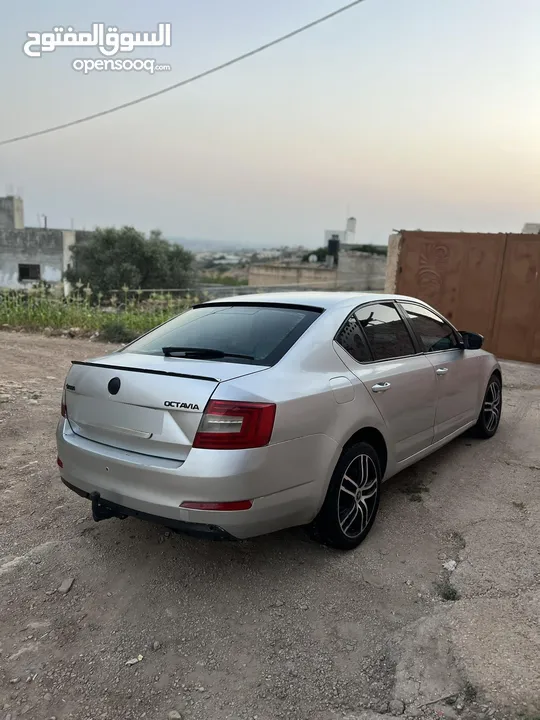 سكودا اوكتافيا 15 اصل مطور 1.6 جير عادي