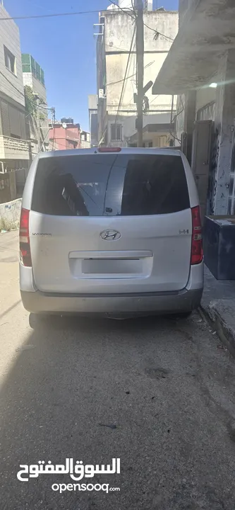هونداي H1 2010
