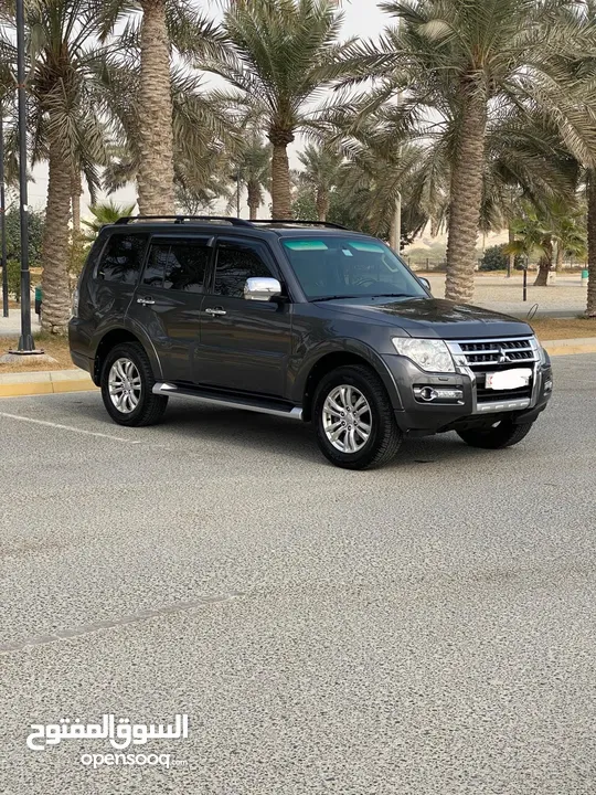 For Sale: 2018 Mitsubishi Pajero GLS (Grey)