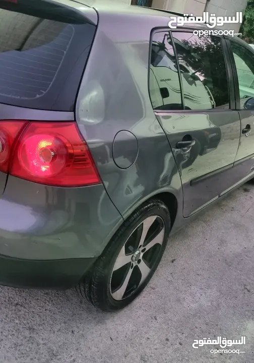 جولف mk5  للبيع بسعر ممتاز