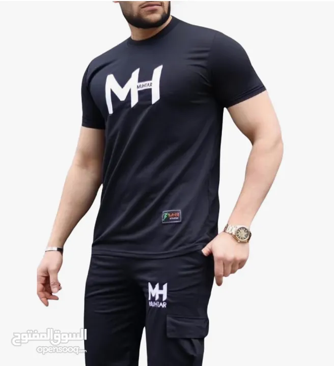 ملابس عصريه