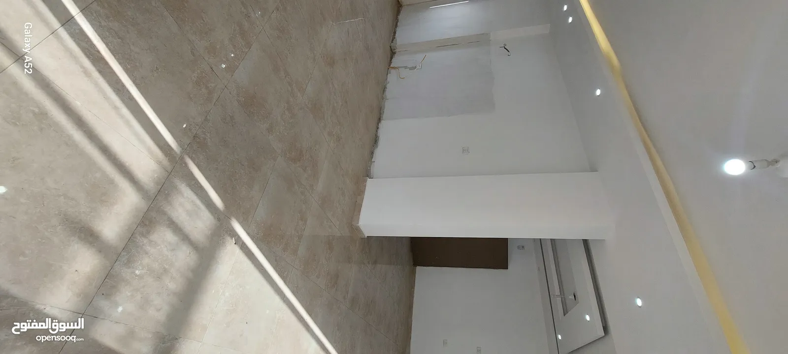 شقة مع ساعة كهرباء بالطيرة