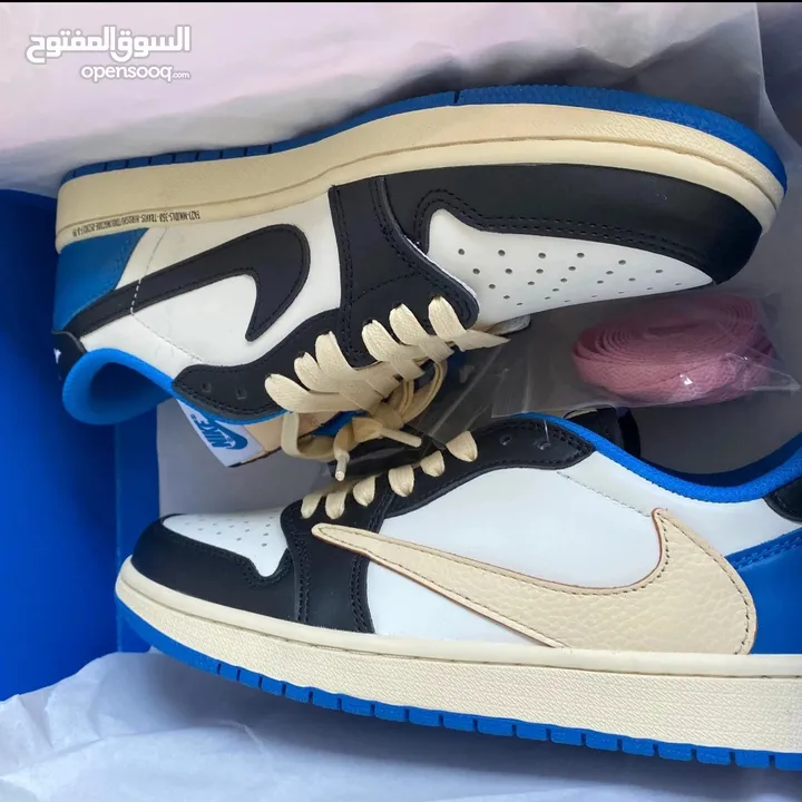 شوز إير جوردن 1 ترافيس سكوت X فريغمنت' shoes nike Jordan 1 Retro Low  Fragment x Travis Scott  حذاء