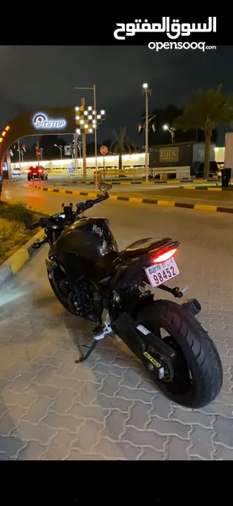 GSXR سوزاكي 750 استريت موديل 2016 قزوز ام  فور m4 المكينة ماقد تبطلت قابل التفاوض  بيعه مستعجله