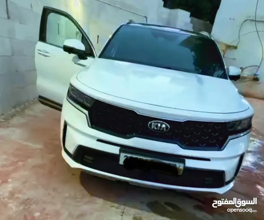 كيا سورينتو 2021 أبيض لؤلؤي للبيع