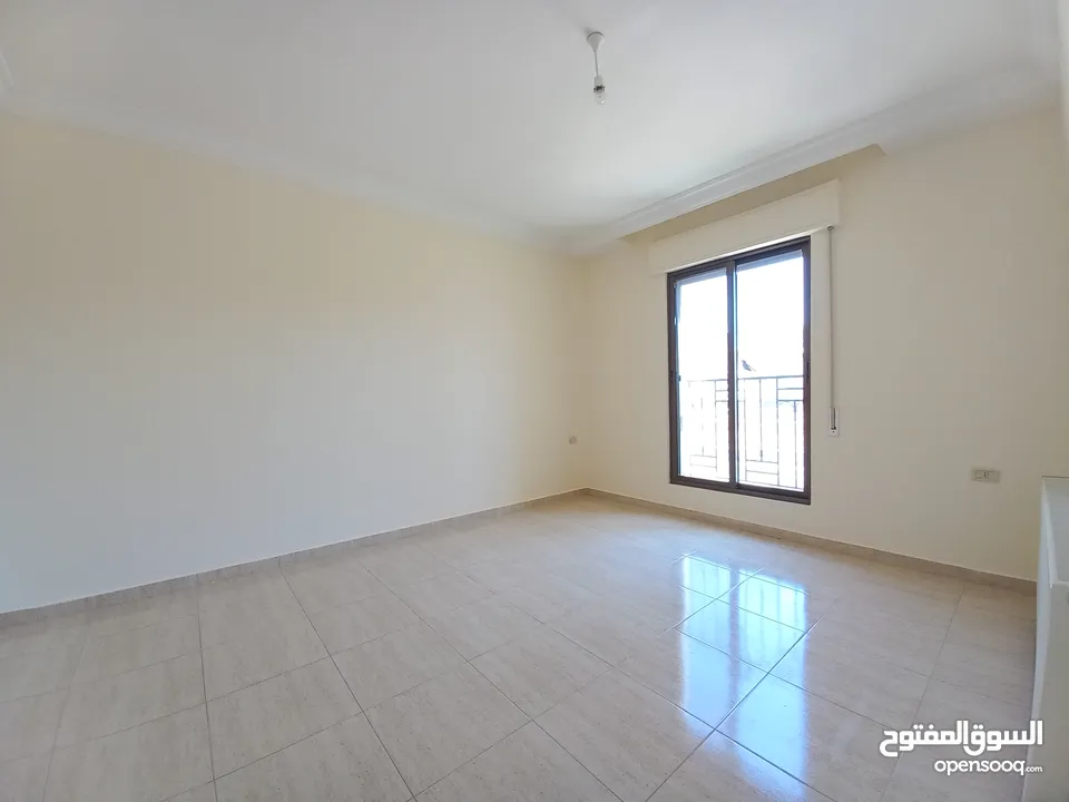 Unfurnished Apartment For Rent In Deir Ghbar  ( Property 34316 )-174813154