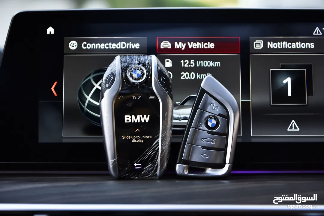 بي ام دبليو الفئة الخامسة بلج ان هايبرد 2019 BMW 530e Plug In Hybrid