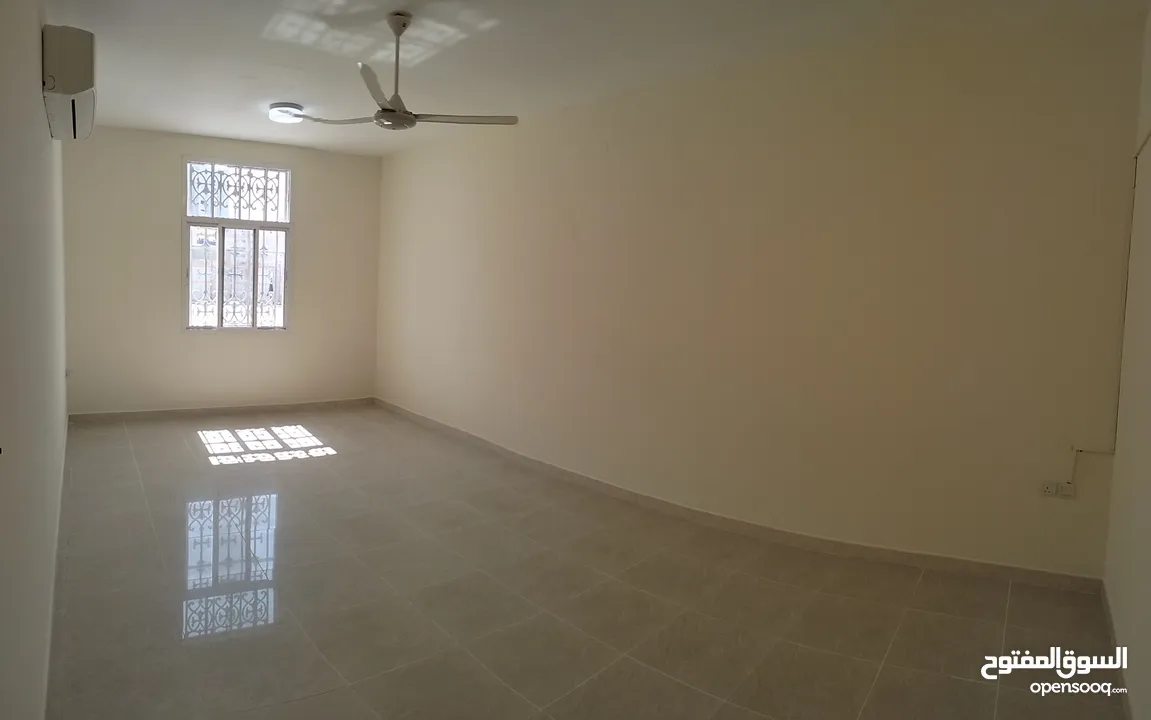 luxurious Apartments for rent in Ghubrah