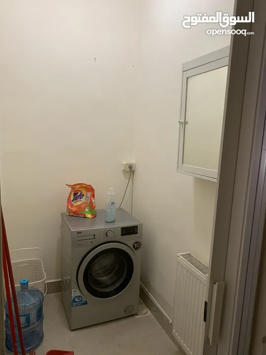 شقة ارضية للبيع - عبدون الشمالي- قرب السفارة البريطانية. Flat for sale-Abdoun-Near British embassy