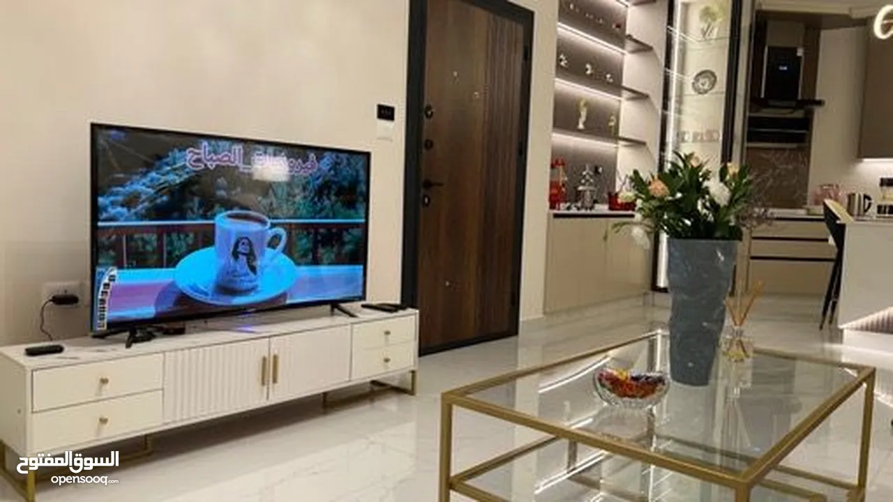 Two bedrooms apartment in Abdoun ( Property 39870 )-174657691