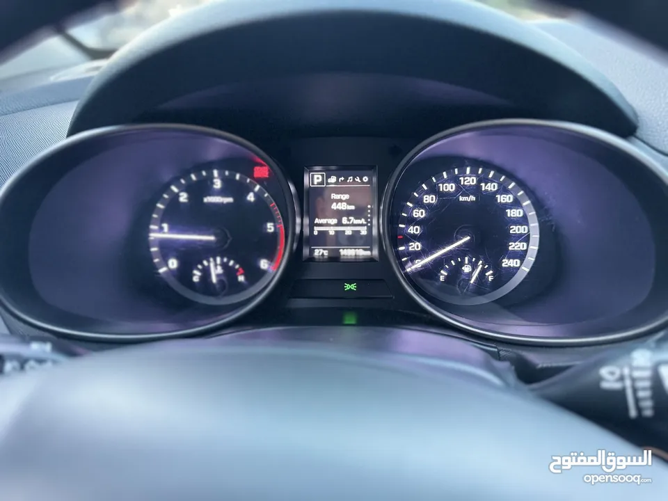 هونداي سانتافيه 2016 امكانية البيع بدفعه 40 كاش وشيكات لسنه فقط