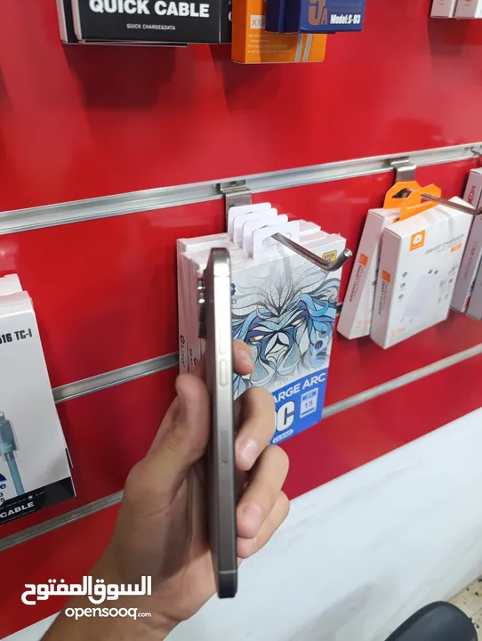 iPhone 15 pro max مستخدم نضيف